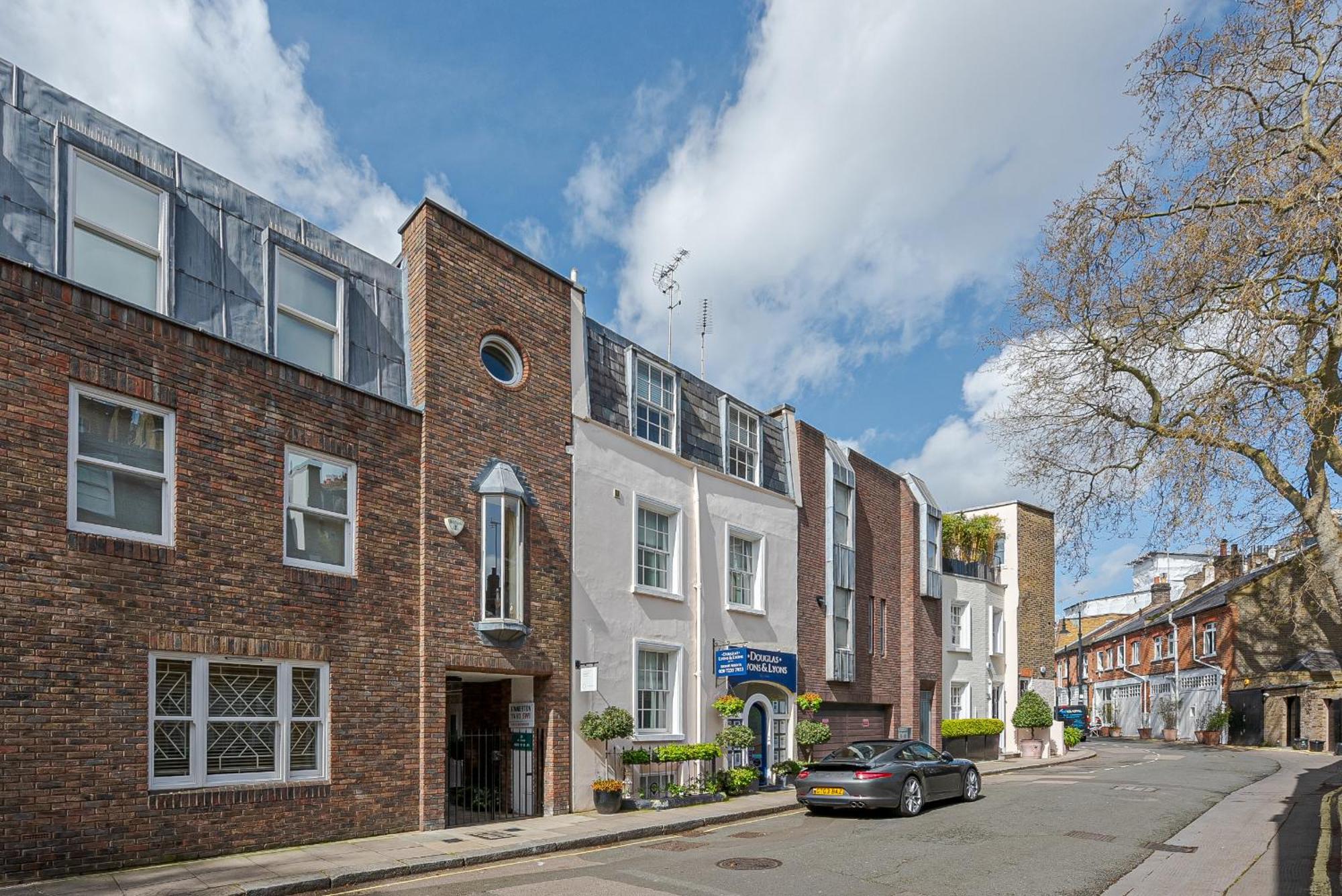 Chic Belgravia Hideaway With Private Patio 10 Mins To Harrods Londra Exterior foto
